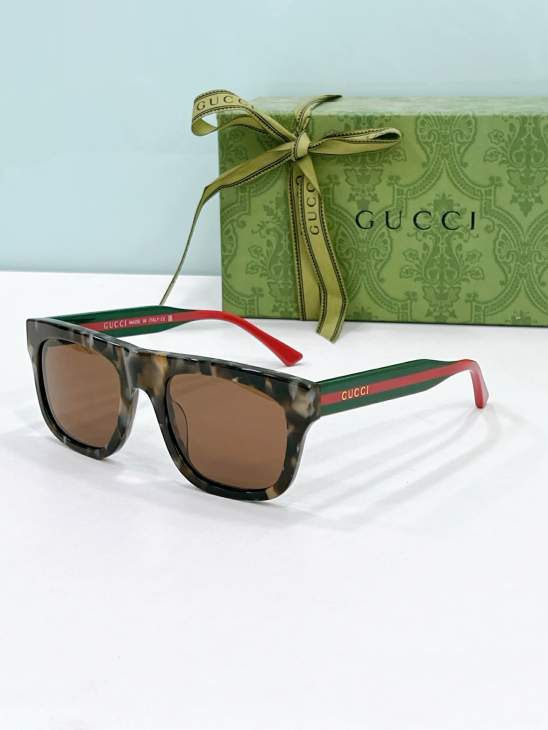 Picture of Gucci Sunglasses _SKUfw79164046fw